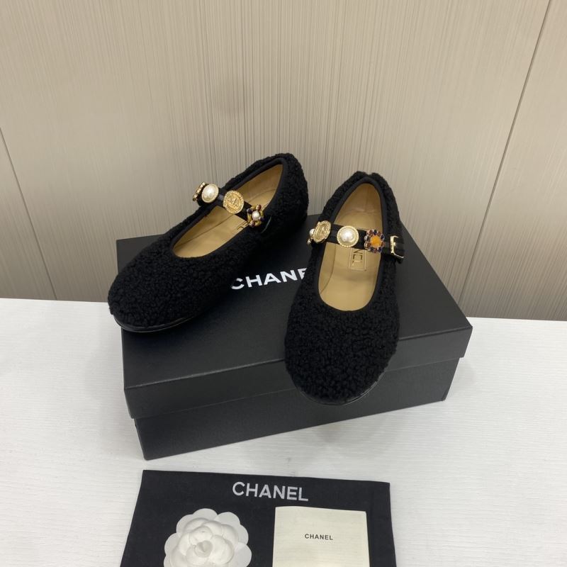 Chanel Low Shoes